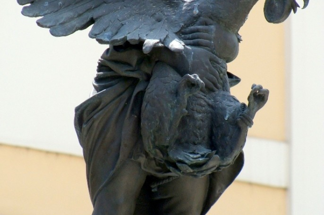 Megtalálták a gyöngyösi "Kakasos kisfiú" eredetét