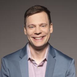 Litkai Gergely új önálló előadásának bemutatója Parádsasváron!